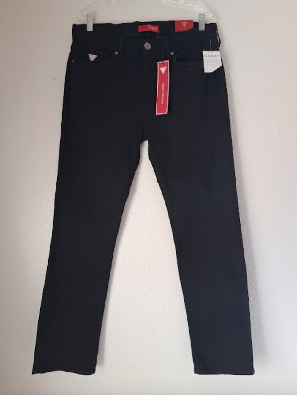 Guess men's size 34/30 black Jeans